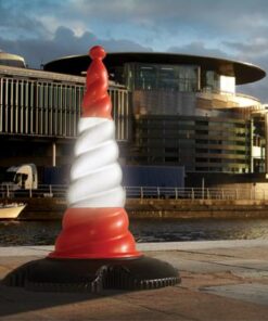 Alternative view of Skipper Road cone twist közúti bója